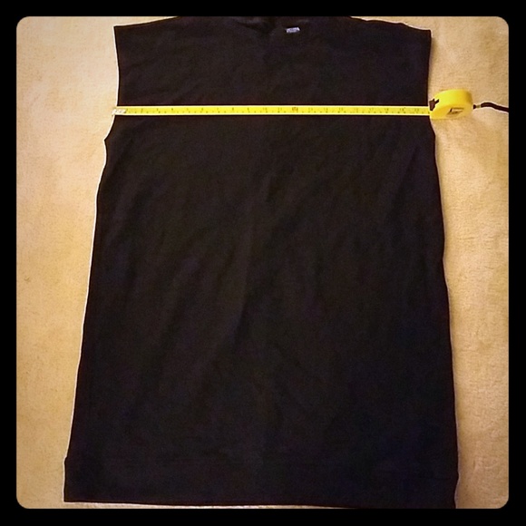 Victoria Secret Sport Top. Must bundle. - Picture 3 of 4